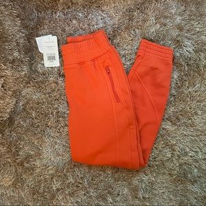 Fabletics Linda High-Waisted Jogger